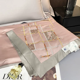 四件套;夏凉被;纤维被