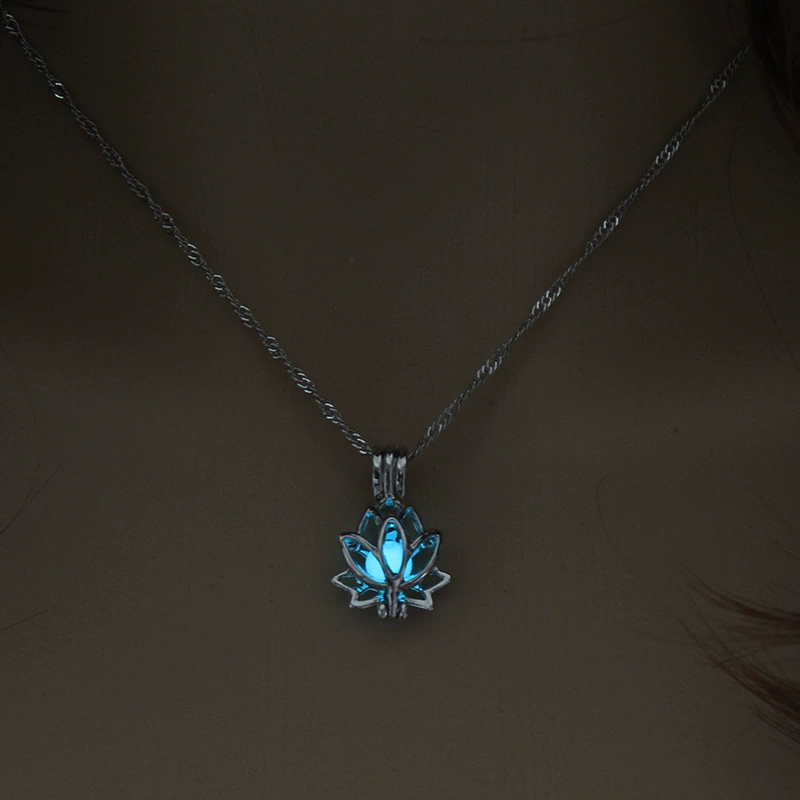 Серебряное ожерелье Nooxian Lotus Flower Pearl Pendant Necklace — европейский стиль, простой элегантный, универсальный городской стиль