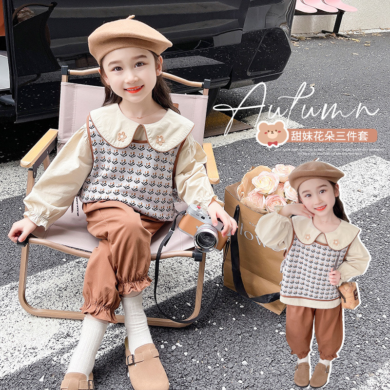 女童秋装时髦洋气套装2023新款女宝宝韩版娃娃领中小童儿童三件套