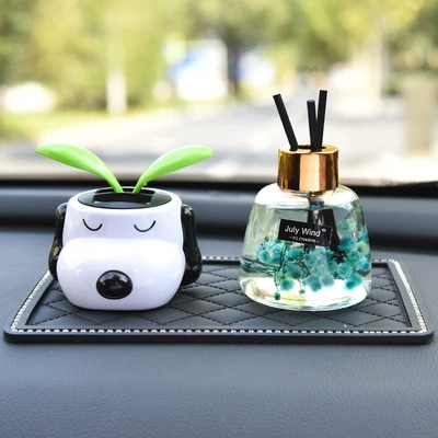 Perfplant seat Car decoration solar-powered swinging