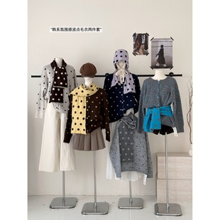 �nϵ���c�Ứ�A�I�p�g����㼑����e�ٴ�ë��2025�ﶬ�¿������Ů