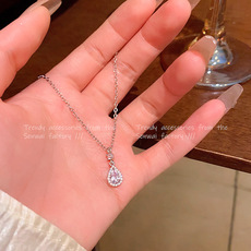 zircon water drops pendant titanium steel necklace women's exquisite light luxury high-grade clavicle chain minority all-match hot sale ornament Application Scenario