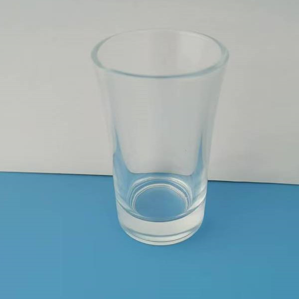 一两口杯  蜡烛杯 小酒杯  玻璃口杯
