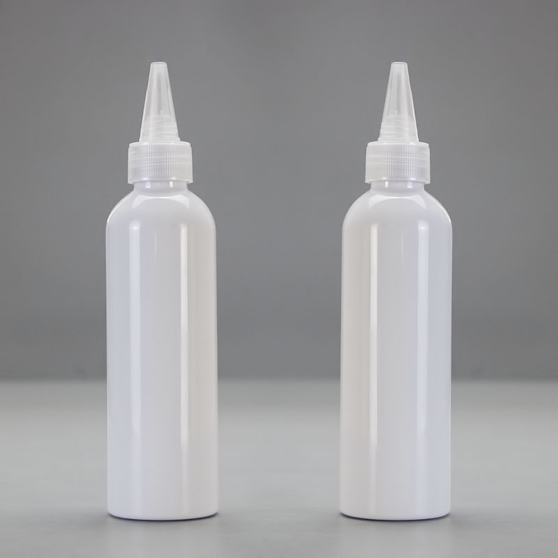 En stock 100mL botella puntiaguda botella de plástico PET transparente botella de boca pequeña botella de boca puntiaguda botella de pigmento pintado