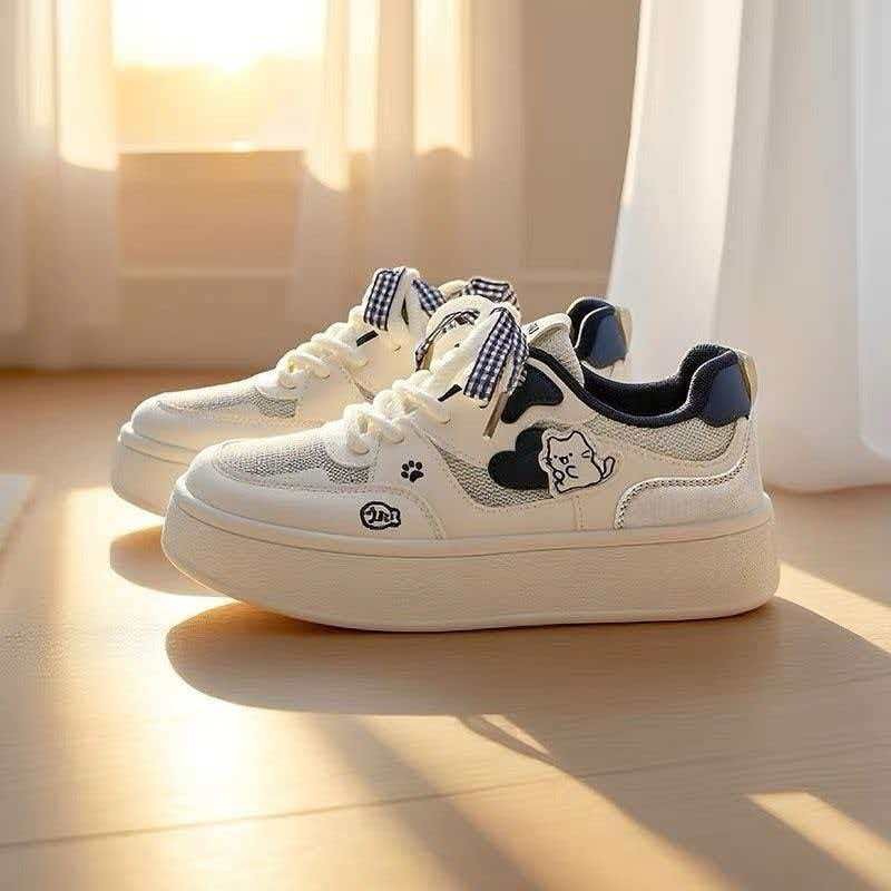 2026 primavera y verano nuevo estilo de estilo estudiantil moda universal encantador plano cómodo ligero zapatos deportivos de entrenamiento de mujeres