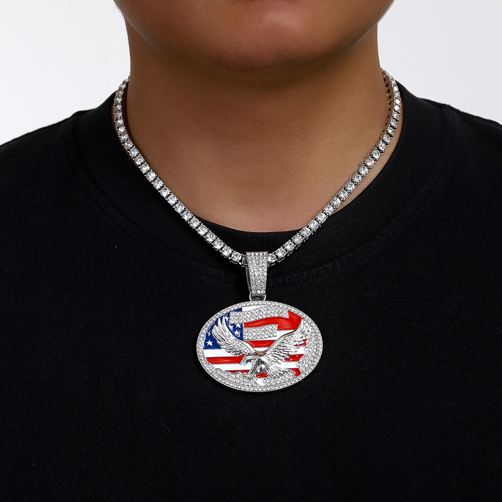Europa y Estados Unidos de los Estados Unidos de la Independencia de los Estados Unidos aleación colgante de cadena cubana, colgante de bandera de Estados Unidos, colgante de joyería de águila para hombres