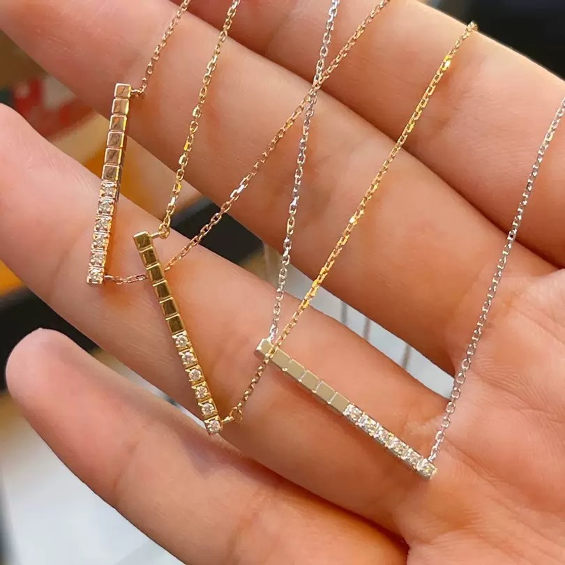 Colar de pérolas de luxo com fecho magnético para mulher_voghion.com