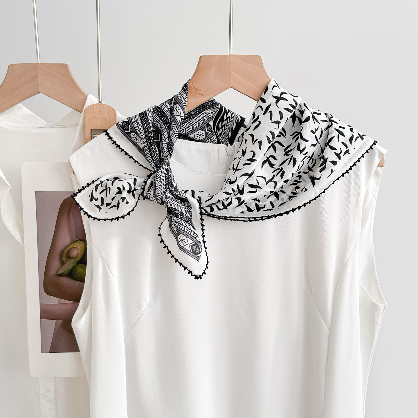 Spring Floral Silk Crepe Scarf For Women - Elegant & Fashionable For Spring/Autumn - Thumbnail 7