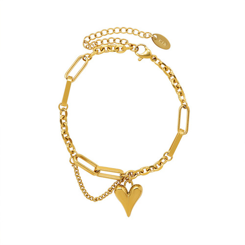 Elegant European and American Style Heart Love Necklace Instagram Style Set of Earrings and Necklace, Titanium Steel 18k Gold Heart Earrings and Necklace Set