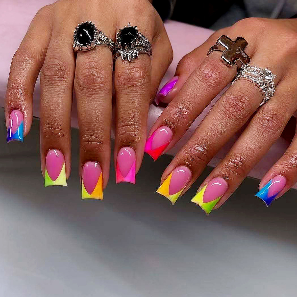 Uña de manicura desgaste colorido gradiente chino de boca de pato desgaste de manicura falsa manicura