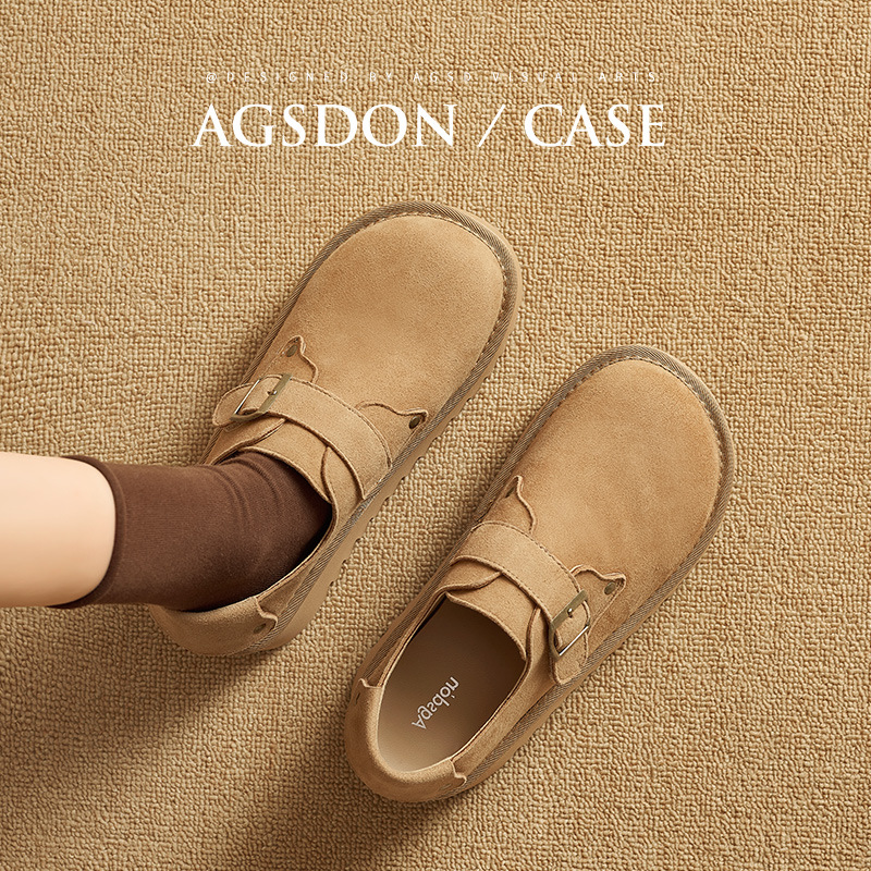 Zapatos de Dengbocken de otoño y invierno para mujeres 2025, nuevos muffins con suela gruesa y suela suave y zapatos de algodón casuales de cuero pequeño