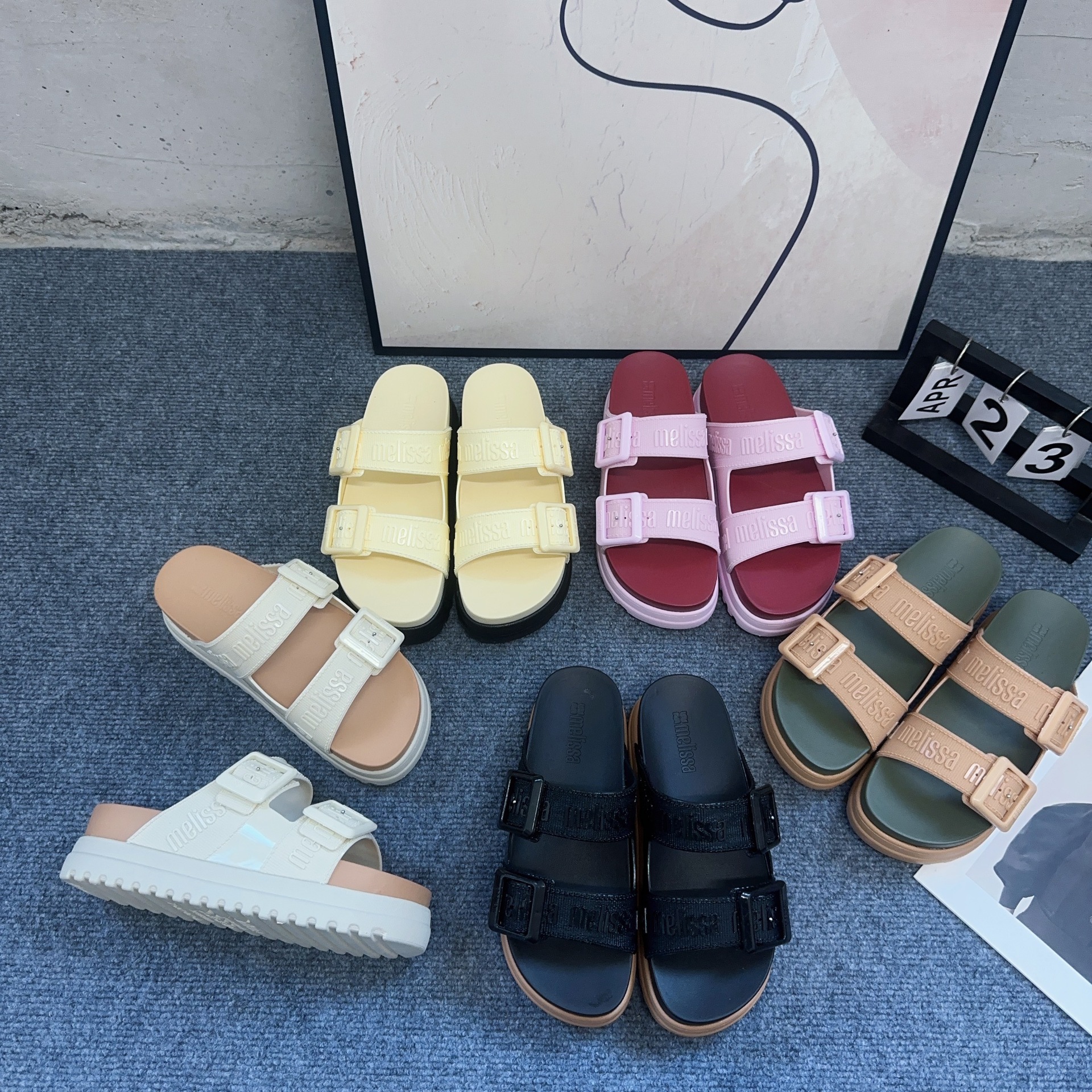 Casual beach sandals platform