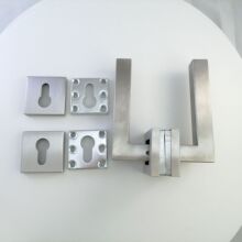 ���P��T���ַ���ľ�T�����̨���w�i�ķ�ֱ�Ƿ��w���ַ��I�T����