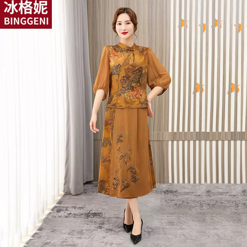 2023春夏新款刺绣妈妈装高贵洋气七分袖仿真丝套裙减龄休闲两件套