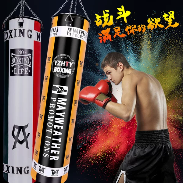 Hanging boxing punching bag, specialized punching bag for boxing gym training and competition, fitness and combat punching bag, freestanding punching bag