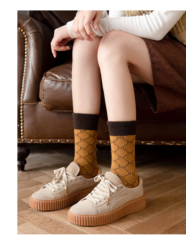 Women's Japanese Style Color Block Blending Polyacrylonitrile Fiber Ankle Socks display picture 2