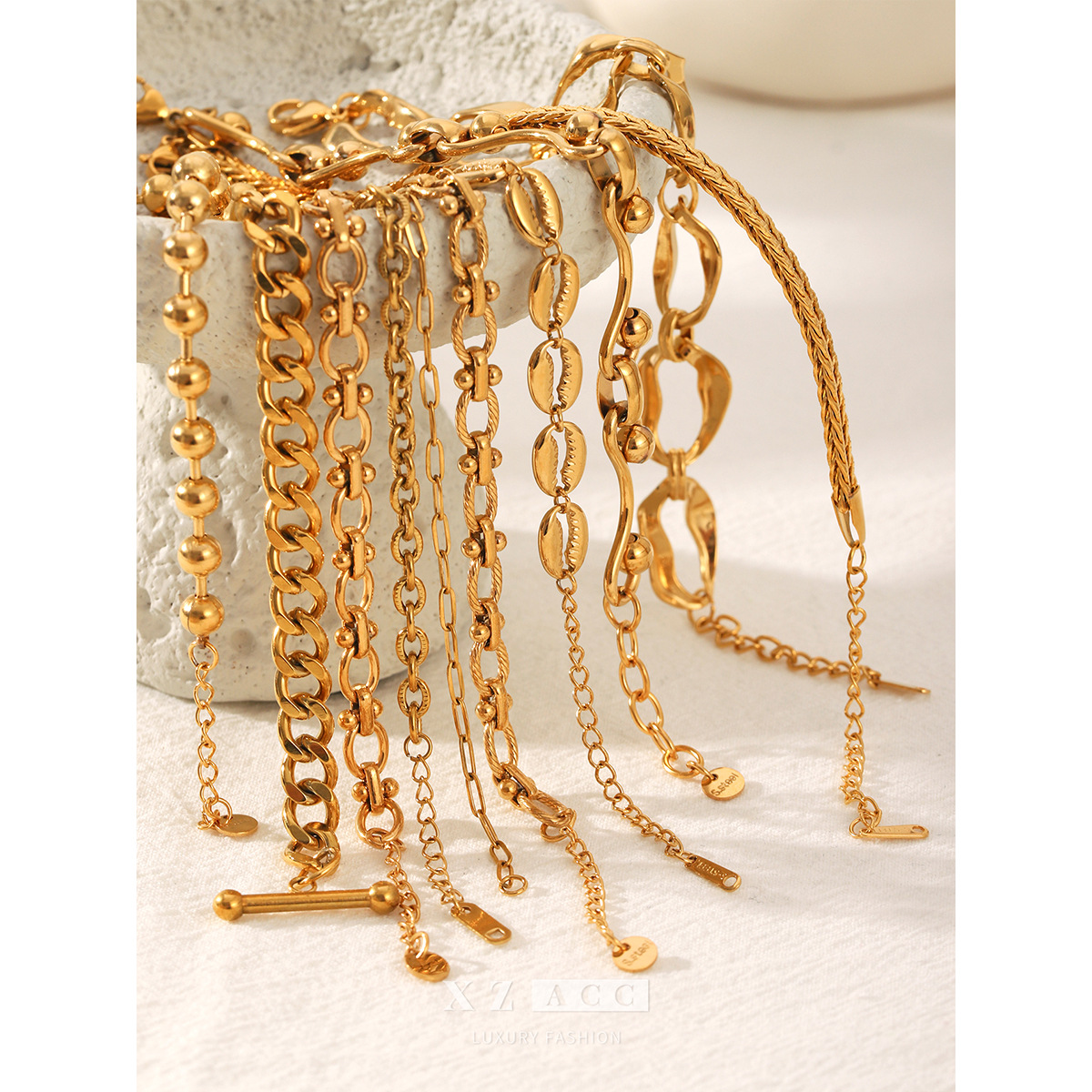 Cross-Border European and American Ins Style 18K Gold Stainless Steel Bracelet Accessible Luxury High-End Titanium Steel Bracelet Women's Cuban Handmade Chain