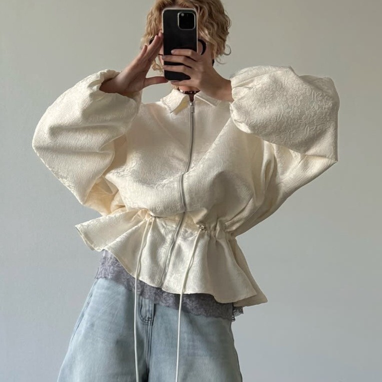 Apricot-Colored Textured Jacquard Waist-Cinching Short Jacket for Women, Spring and Autumn Lantern Sleeves, Drawstring, Slimming, High-End Feel, Loose-Fitting Jacket
