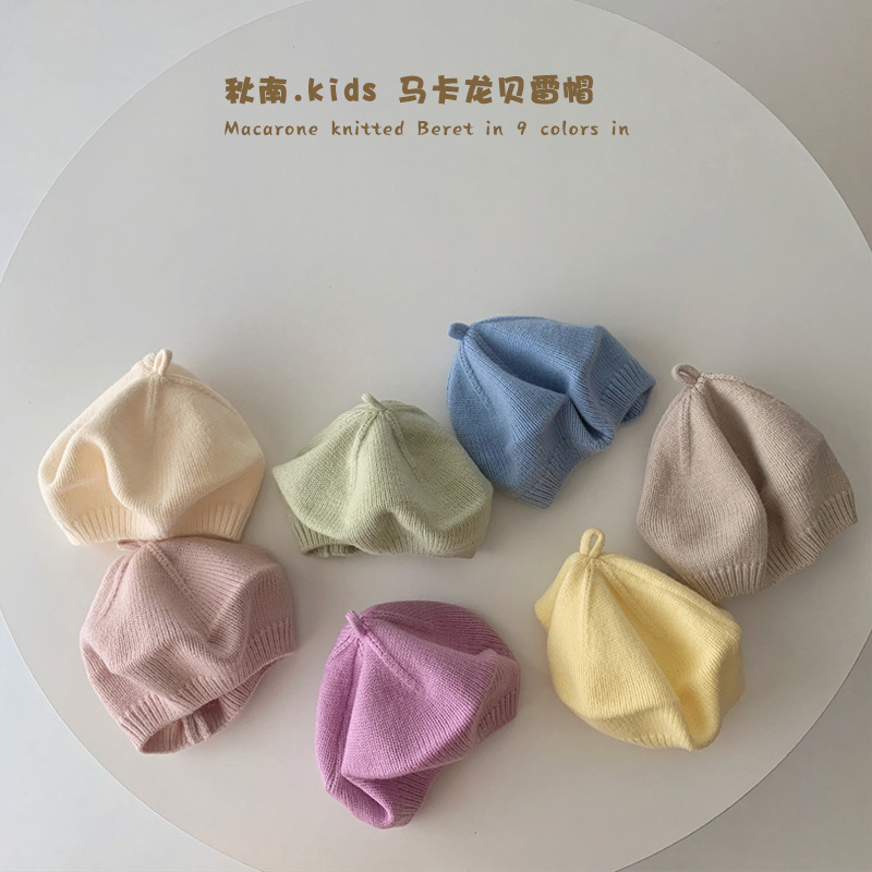 Children's demi-season hat