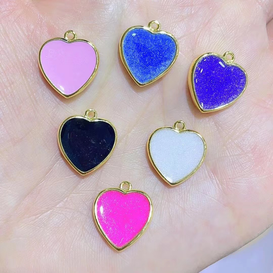 1 Piece Elegant Heart Shape Copper Enamel Plating Jewelry Accessories display picture 1