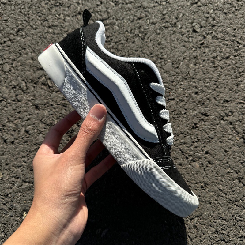 Black Warrior Academy Style Sneakers, New Spring and Autumn Models, American Street Style, Cool Casual Versatile Retro Chunky Bread Shoes