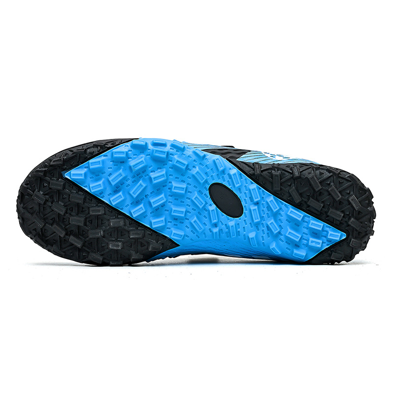 Nuevos zapatos transfronterizos de fútbol transpirables para niños zapatos de entrenamiento de césped interior zapatos de fútbol antideslizantes zapatos de fútbol