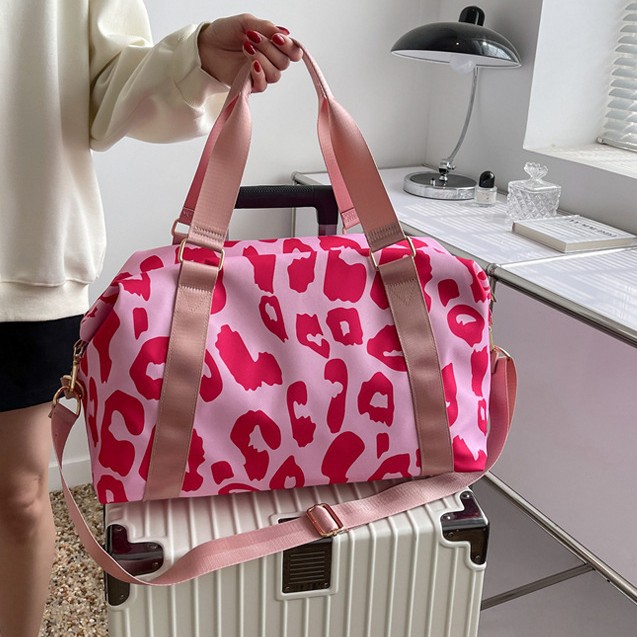 New Large-Capacity Sports Shoulder Bag with Cow Pattern, Travel Backpack with Dry and Wet Separation, Casual Fitness Lightweight Storage Bag
