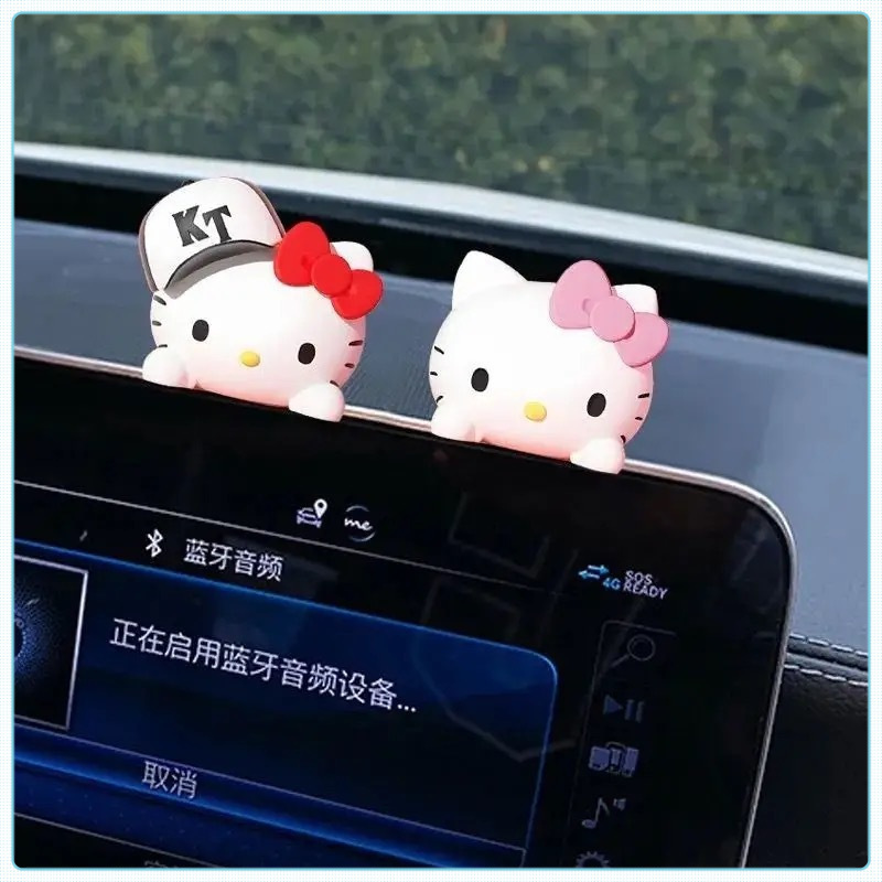 新款车内摆件中控台车载装饰品凯蒂猫可爱汽车用品中控台车载摆件|undefined