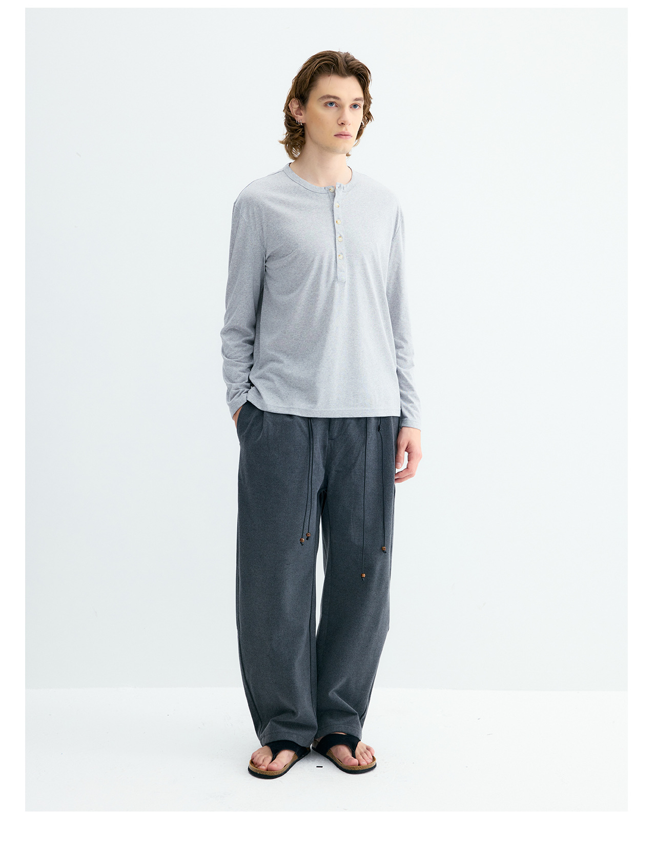 UNF 250g Henry Neck Long-Sleeve Tee