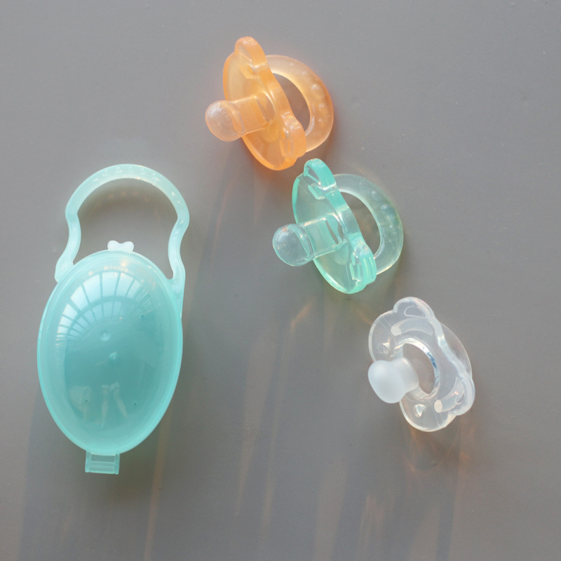 Factory Direct Sales Baby Pacifier Newborn Super Soft Sleeping Type Simulation Breast Milk Liquid Silicone Pacifier Wholesale