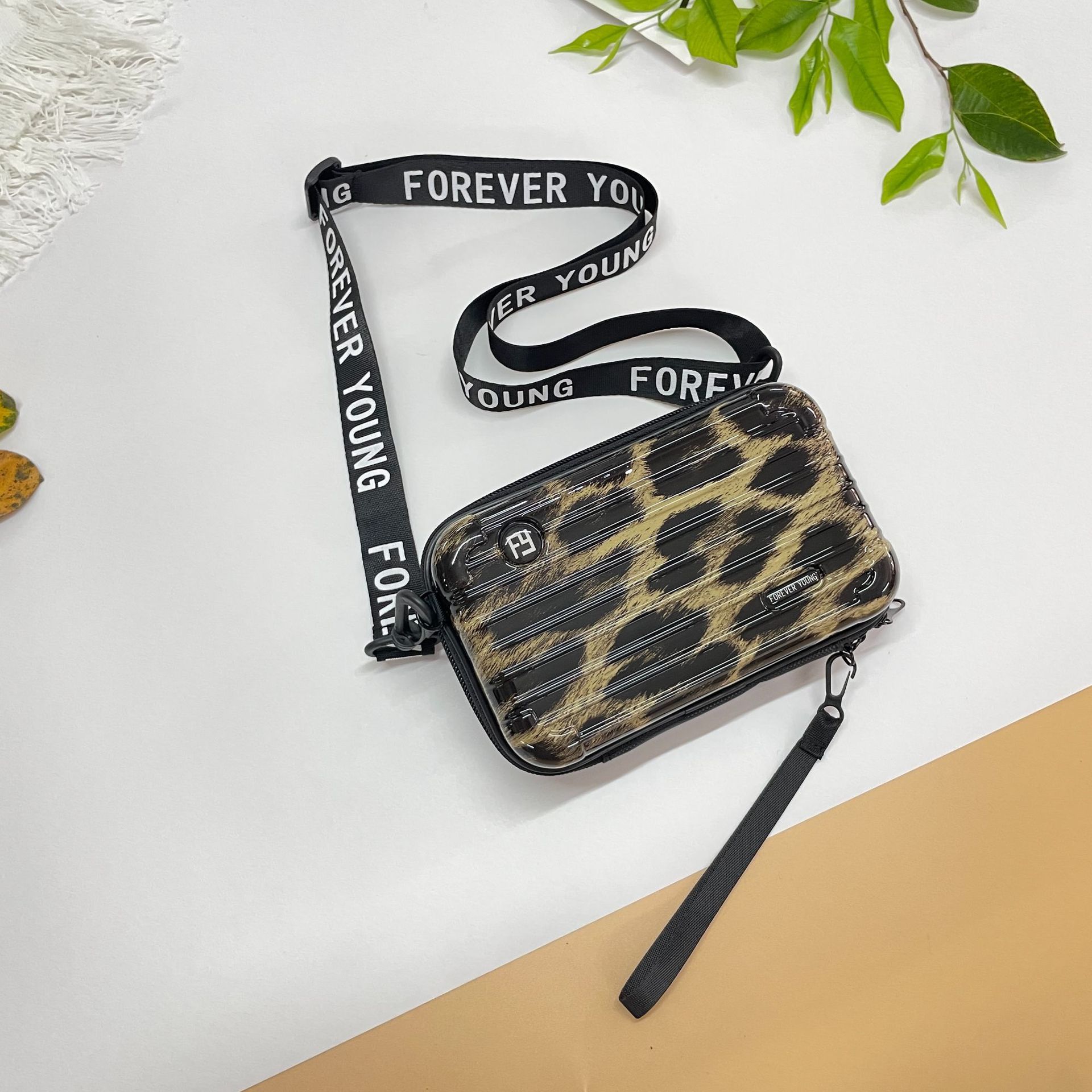 PC duro Shell bolsa de cosméticos fijo LOGO hombro mensajero bolsa de viaje conveniente bolsa de lavado bolsa de almacenamiento de equipaje