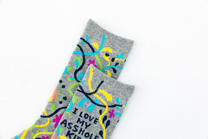 Calcetines de mujer Invierno nuevos calcetines felices de tubo largo hombres y mujeres amantes letras flores_voghion.com