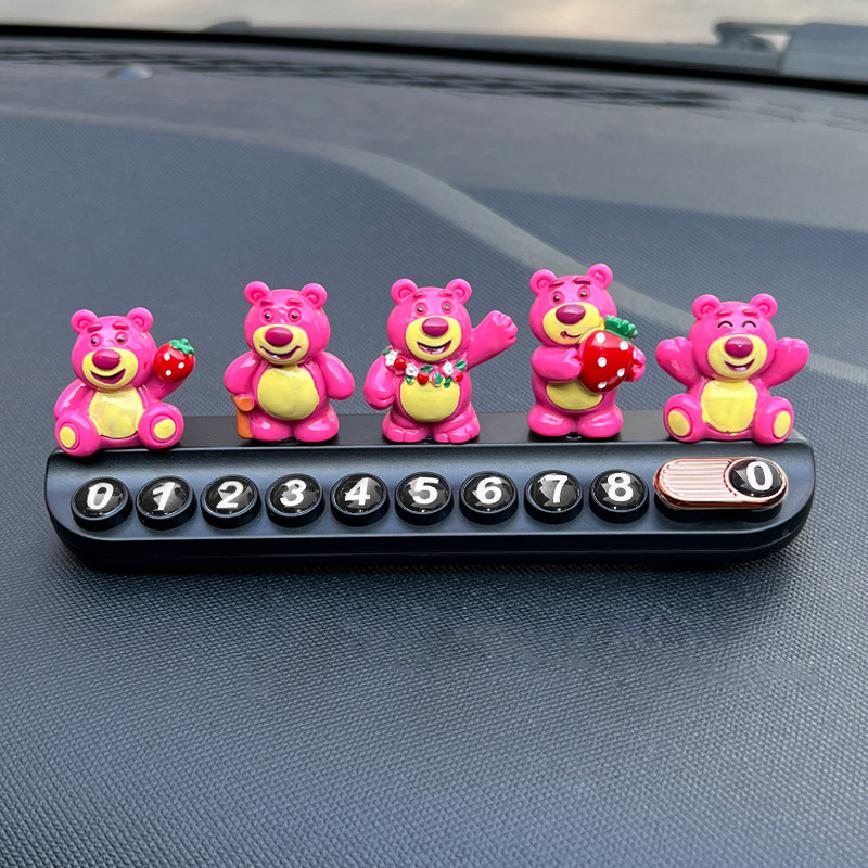 Strawberry Bear Auto Número de estacionamiento temporal Modelo femenino lindo Coche móvil Tarjeta de teléfono Decoración del coche Decoración del coche