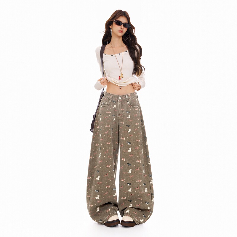 Shi Lin's new American retro-style wide-leg jeans with a full dog print, a new autumn collection featuring high-waisted, cute, versatile, and fashionable designs for women Shi Lin's new American retro-style wide-leg jeans with a full dog print, a new autumn collection featuring high-waisted, cute, versatile, and fashionable designs for women