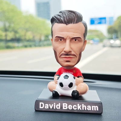 Car ornaments: Stars James, Messi, and - -shaking-head-shell-ham