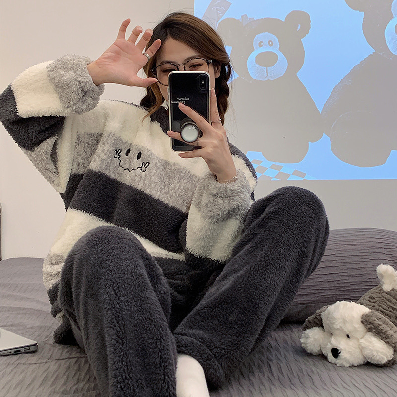 Long Sleeve Coral Fleece Pajamas for Women Autumn and Winter Thickened fleece-lined Warm Sweet Cartoon Flannel Home Clothes suit