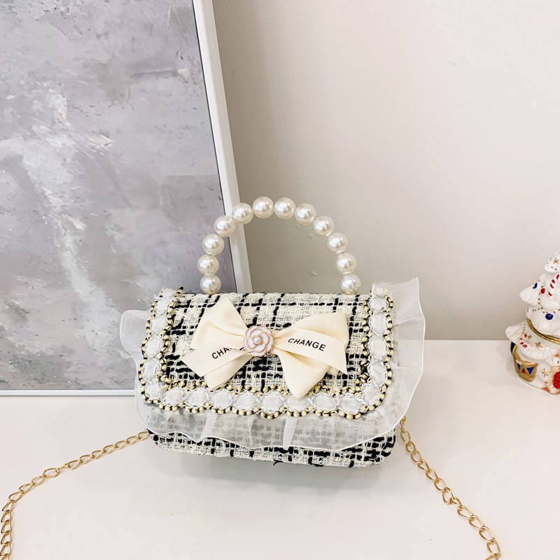 Mini-moletera de perlas de moda para niñas 2025, nueva moda coreana a cuadrillas, bolsos para niñas, ropa para niños