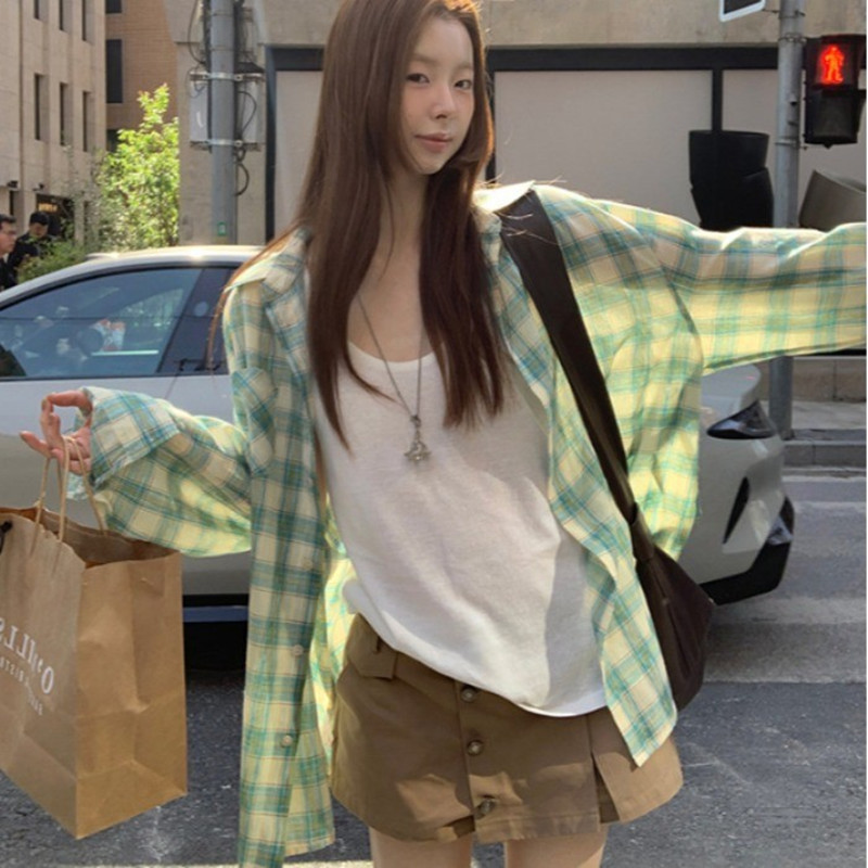 Japanese and Korean Casual Style Green Plaid Shirt for Women, Summer 2026 New Student Model, Sun Protection Niche Loose Shirt Jacket Japanese and Korean Casual Style Green Plaid Shirt for Women, Summer 2026 New Student Model, Sun Protection Niche Loose Shirt Jacket