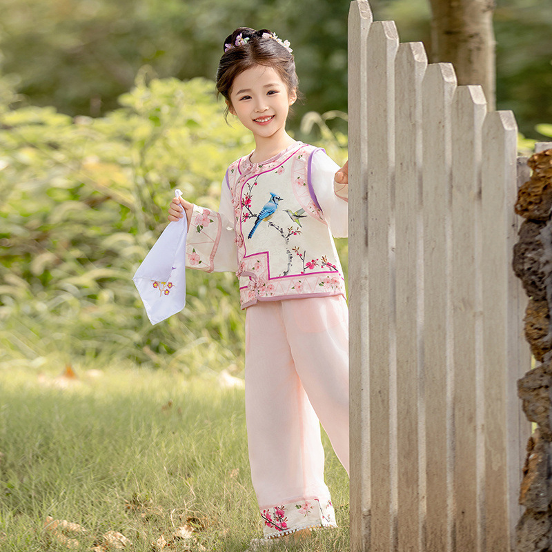 漢服の女の子は春秋2025の新型子供清朝満族の少数民族の服装の時代劇の女性の唐の服を格服します。|undefined