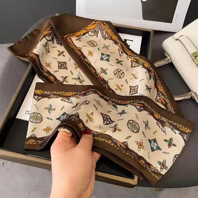 반짝이는