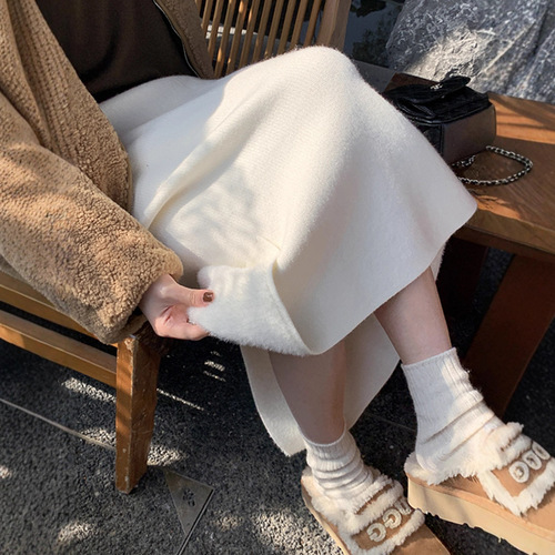 KANING Integrated Knit Semi-Skirt 2025 Autumn/Winter Thicken Fleece Slimming Pencil Skirt