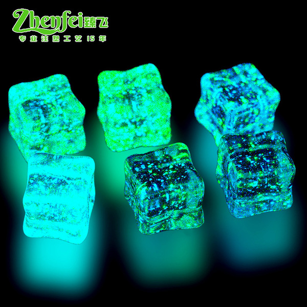 Acrylic realistic ice cubes