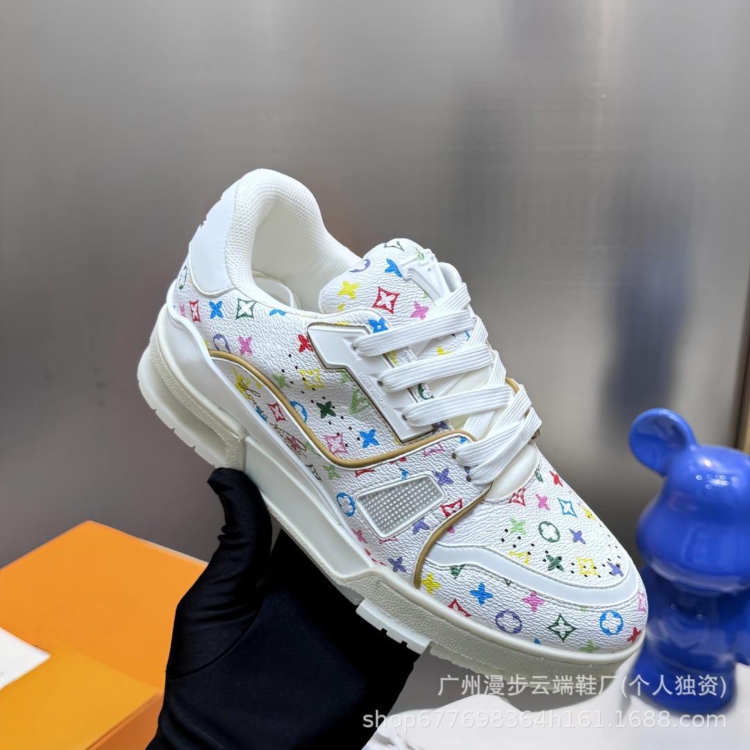 Pure Source Guangzhou Top Trainer, zapatos de skate para parejas, paquete completo de zapatos casuales de cuero para hombres y mujeres.