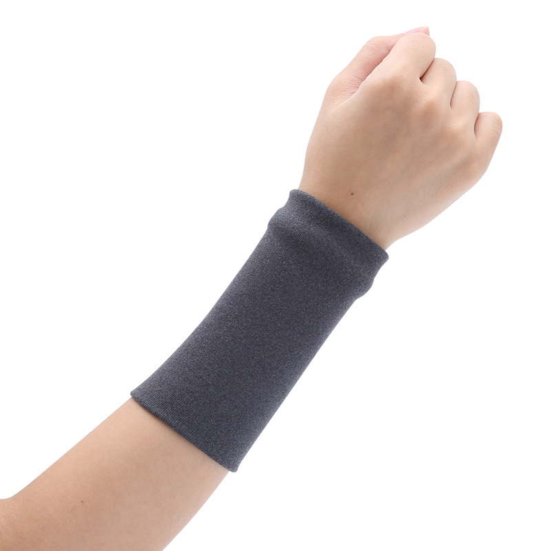 Directo de fábrica cálido terciopelo engrosado protector de muñeca unisex deportes de invierno caliente muñeca conjunta a prueba de frío al por mayor