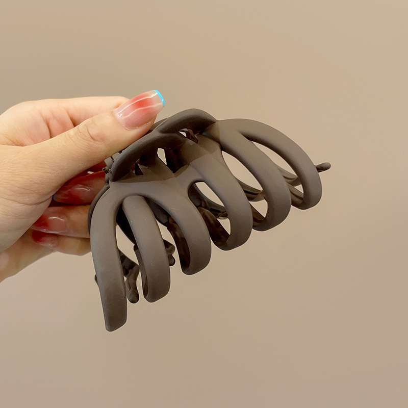 Clip de cabello de alta sensación de gran tamaño para mujeres más agarrar clip de cabello de tiburón en la parte posterior de la cabeza de los productos al por mayor