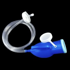 帶管子小尿壺 車載司機車上方便塑料小便壺接尿壺車內排尿管小便