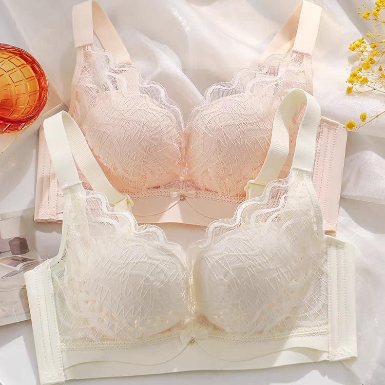 Urban Beauty Underwear Women's Lace Thin Breathable Small Breast Push-Up Adjustable Hole Cup Bra