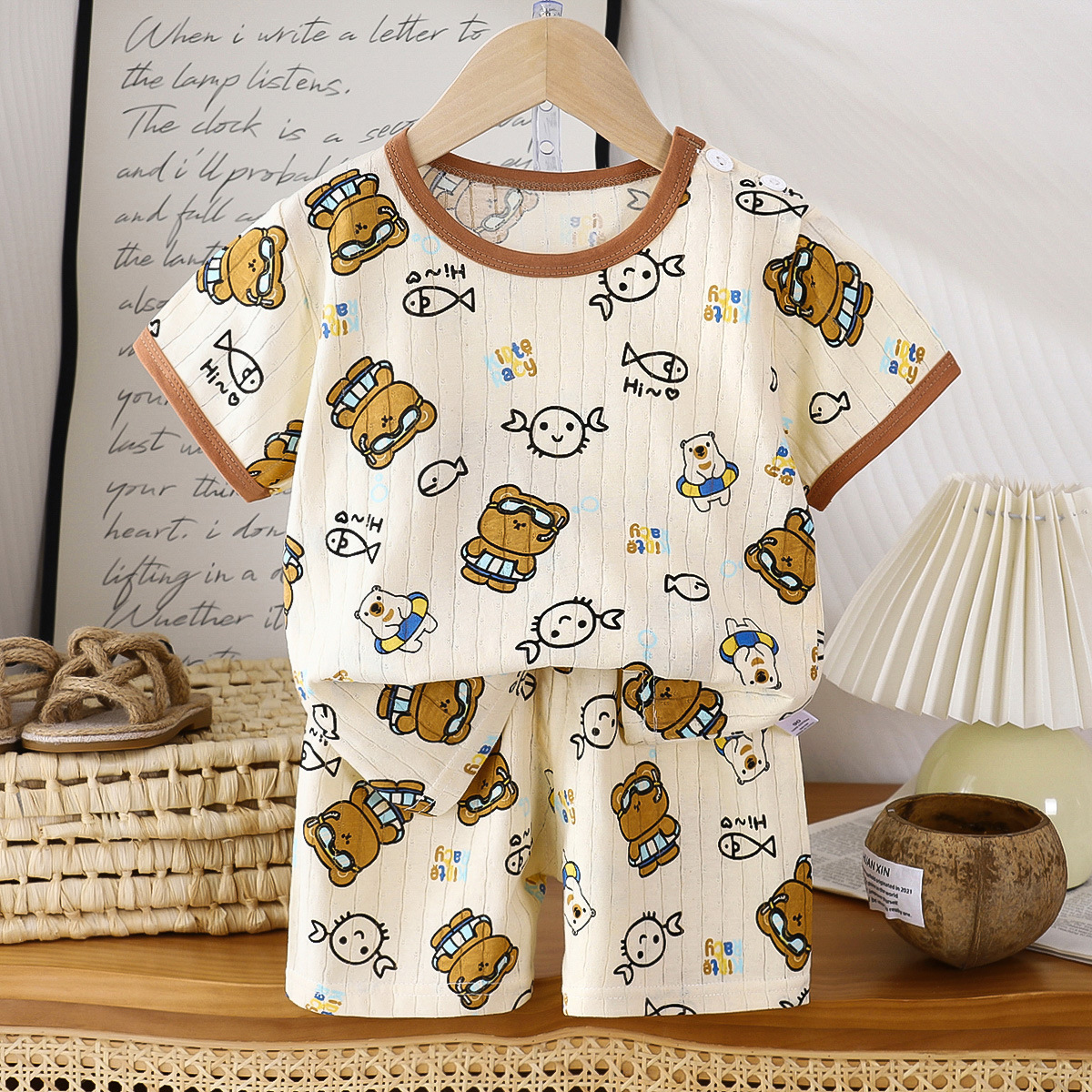 2025 verano nueva ropa para niños pantalones cortos de manga corta para niños, hombres y mujeres, camisetas para bebés, niños y niñas, algodón al por mayor