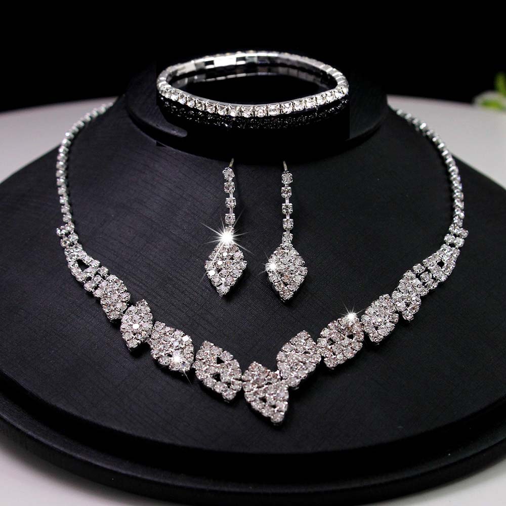 Metal claw chain rhinestone wedding diamond-shaped bridal necklace and earrings jewelry set for banquets wholesale