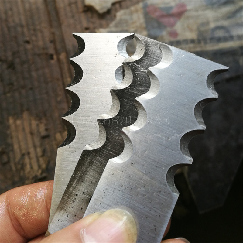 ҹӦиƬ UεޱߵƬ ٸֲεƬ